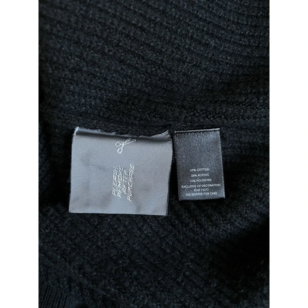 NWT Simply Vera‎ Wang Sz L Black Sweater Dark Romantic Lace Asymmetrical Hem